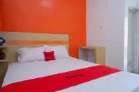 RedDoorz Syariah Near Alun Alun Kota Rembang Hotels in Rembang