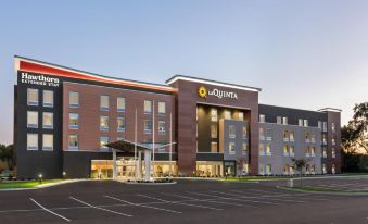 Hawthorn Extended Stay by Wyndham Mount Laurel / Moorestown