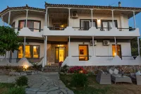 Karavos Sea View Apartments - 4 tähden