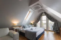 H Villa Herkules