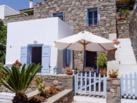 Pénde Traditional Villas Hotels in Serifos