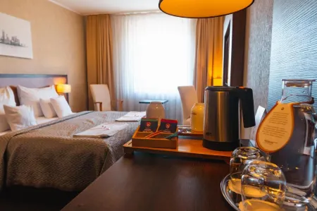Premium Business Hotel Bratislava Отели в г. Братислава II