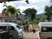 Saranya River House - parking