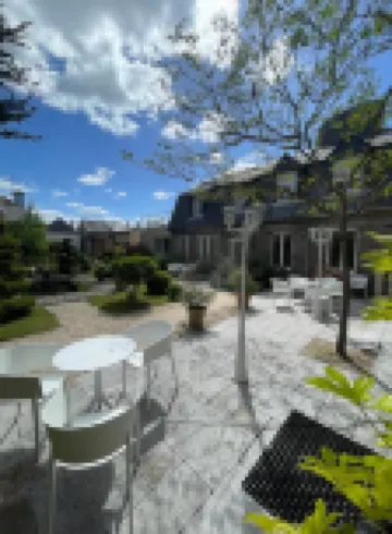 Hôtel Victor Hugo Hotels near Eglise Notre-Dame de Pontorson