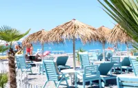 Gold Hotel - Beach