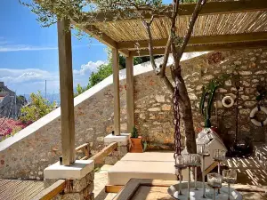 PortaDelMare Deluxe Suites