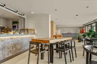 Nodo Hotel - breakfast