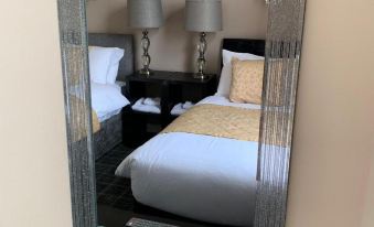 Waverley Inn Lodge