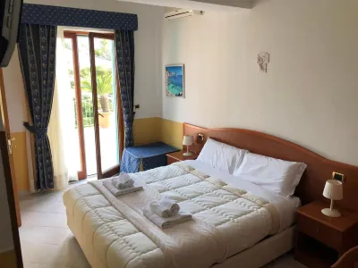 Villa Julia Hotels near Scavi di Oplontis
