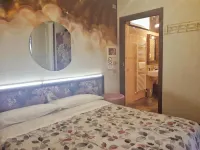 Cortiletto d'Alba Camere Con Ristorante アルバのホテル