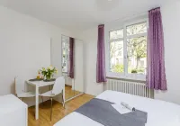 Rent a Home Delsbergerallee - Self Check-IN - balkon
