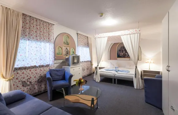 紐施瓦斯泰恩城堡餐廳