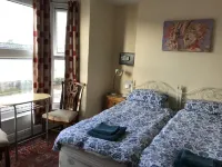 Bayside Guest House Отели в г. Порткол
