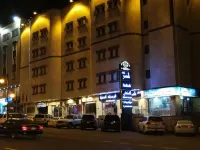 Saad Palace Residential Units - Al Rabwa 2  호텔