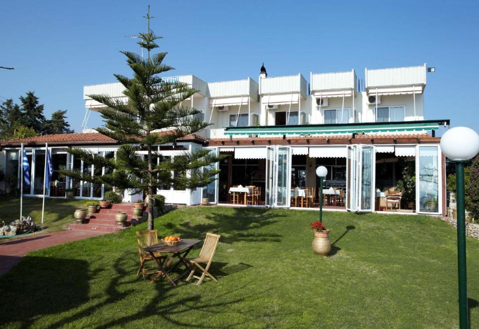 hotel overview picture