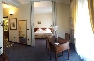 Hotel Ariston Hotel dekat La Malgra
