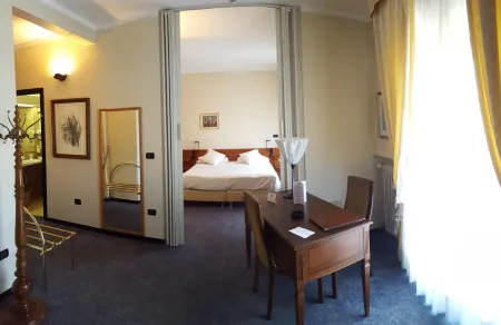 Hotel Ariston Отели в г. Понцоне