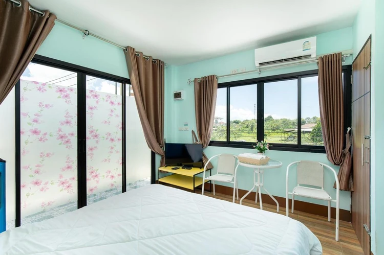 รูปภาพของบราวน์ โฮม สัตหีบ 19