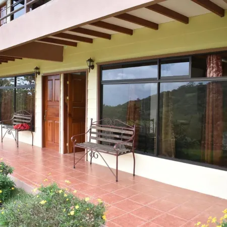 Monteluna Studios Monteverde