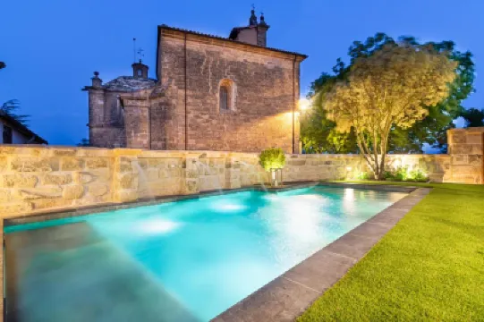 Palacio Condes de Cirac Hotels in 