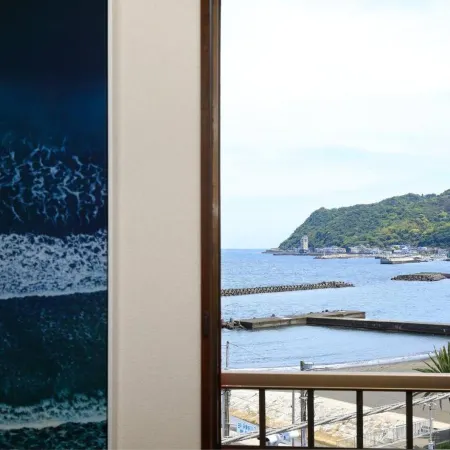 Sakura House Seaside Отели рядом с достопримечательностью «Железнодорожный вокзал Ито»