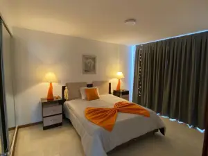 Portal del Norte/ 8A
