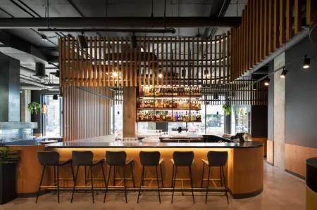 Alt Hotel Calgary University District Отели рядом с достопримечательностью «Университет Калгари»