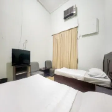 RedDoorz Near Pelabuhan Sri Bintan Pura Tanjungpinang