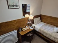 Douglas Hotel Hotels in Erskine