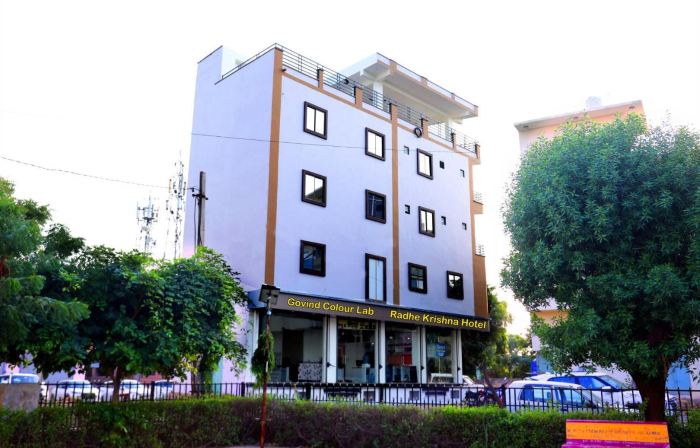 Radhe Krishna Hotel and Restaurant