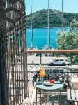 Meltemi - View biển