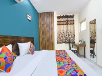 Super Townhouse 28 Отели рядом с достопримечательностью «Офис IndiGo»