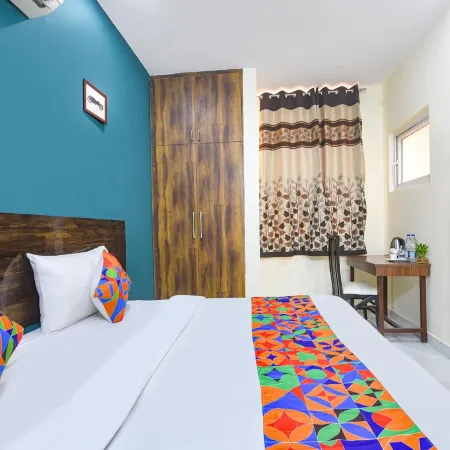 Super Townhouse 28