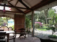 沙爾克阿達聖麗塔查姆旅館