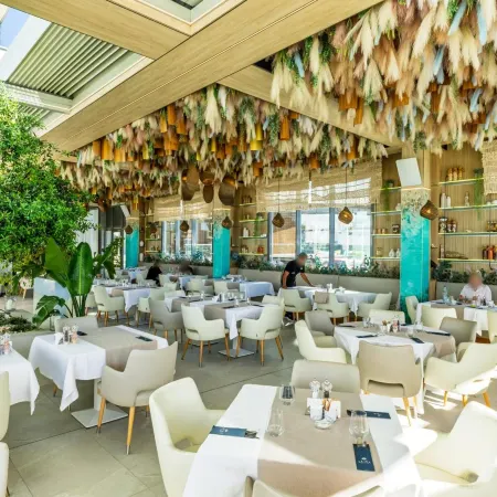 Hotel Opera Mamaia