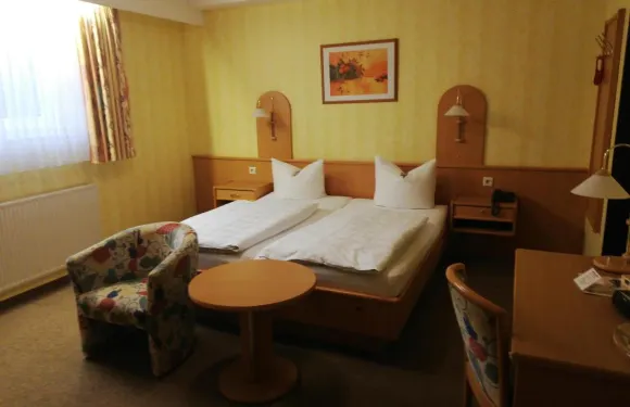 赫本曼豪斯艾利克斯酒店