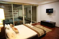 Luxe Loft Hotels in Penha de FranCa