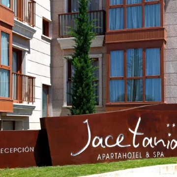 Apartahotel & Spa Jacetania