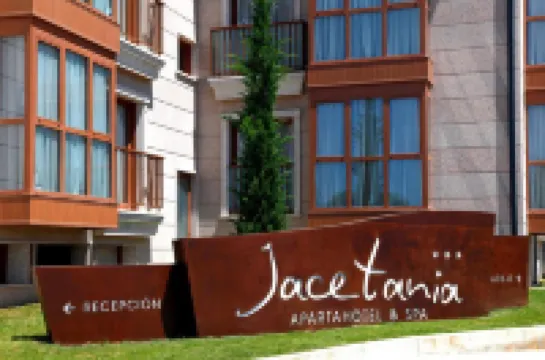 Apartahotel & Spa Jacetania Hotel a 