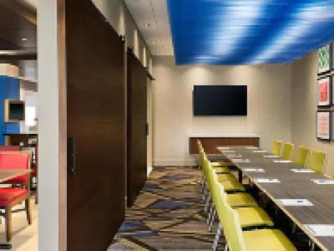 Holiday Inn Express & Suites HEATH - NEWARK by IHG Hoteles en Heath
