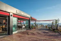 Delfino Apart Hotel