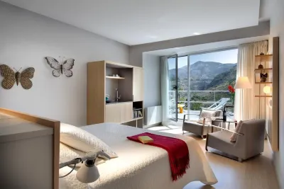 La Almunia del Valle Hotel a Cajar