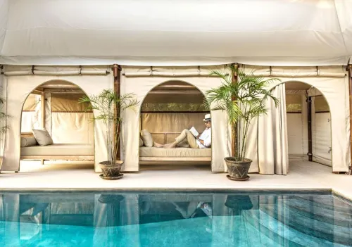 The Beige Hotels in Puok