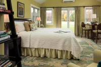 Inn at Huntingfield Creek Hotels in Grasonville