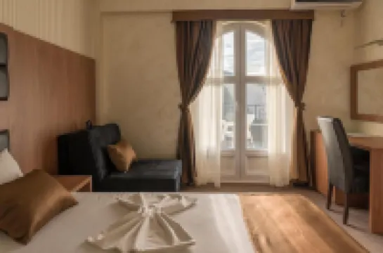 Hotel Crnogorska Kuća