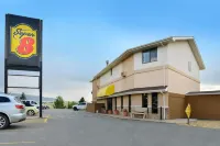 Super 8 by Wyndham Casper West by the River