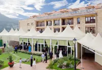 Apartamentos Spa Villa Pasiega