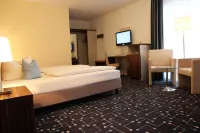 Hotel Königer Hotels in Finsing