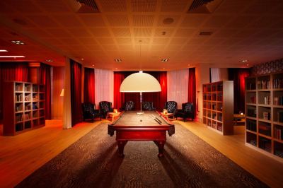Billiards Pentahotel Reading Photo