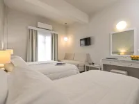 Hotel Grotta Hotels near شاطئ بلاكا